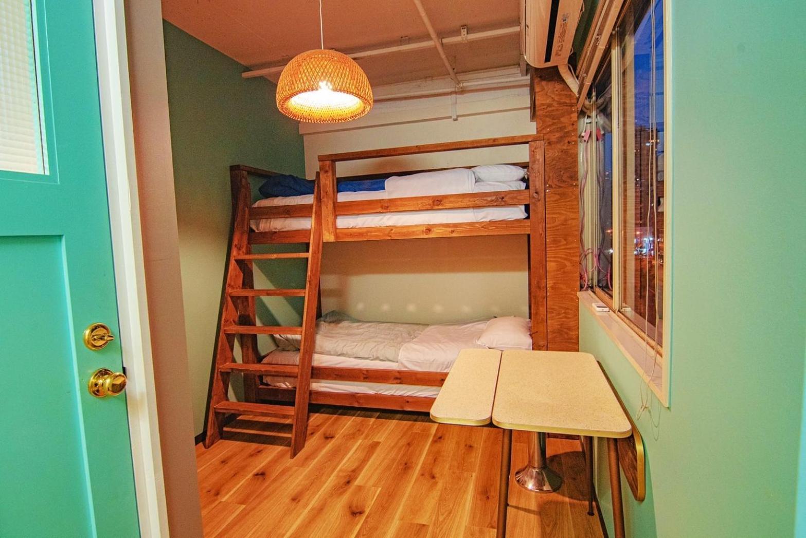 אוסקה Hostel Chillax מראה חיצוני תמונה